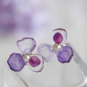 Petites fleurs violettes